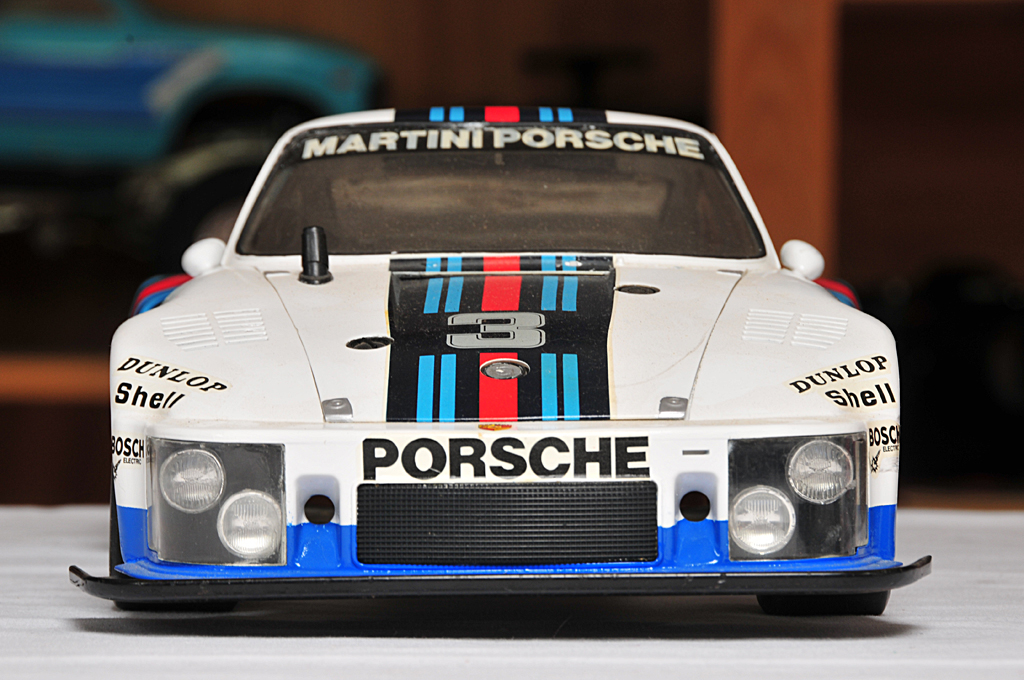 The Porsche 935 was the third RC car kit produced by Tamiya.